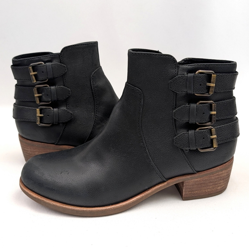 UGG Volta Ankle Boots Leather Triple Buckle Side Zip Block Heel Moto Black 8